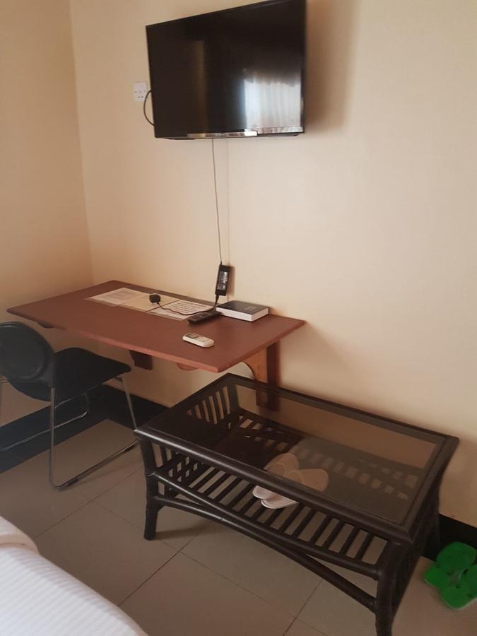 Ceamo Prestige Lodge Lodwar Exterior photo
